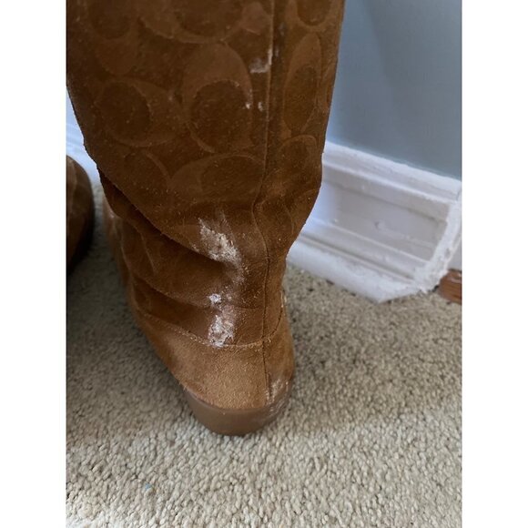 Authenticated Coach Teri monogram camel color fur lined tall snow suede boots 9 - Picture 6 of 15